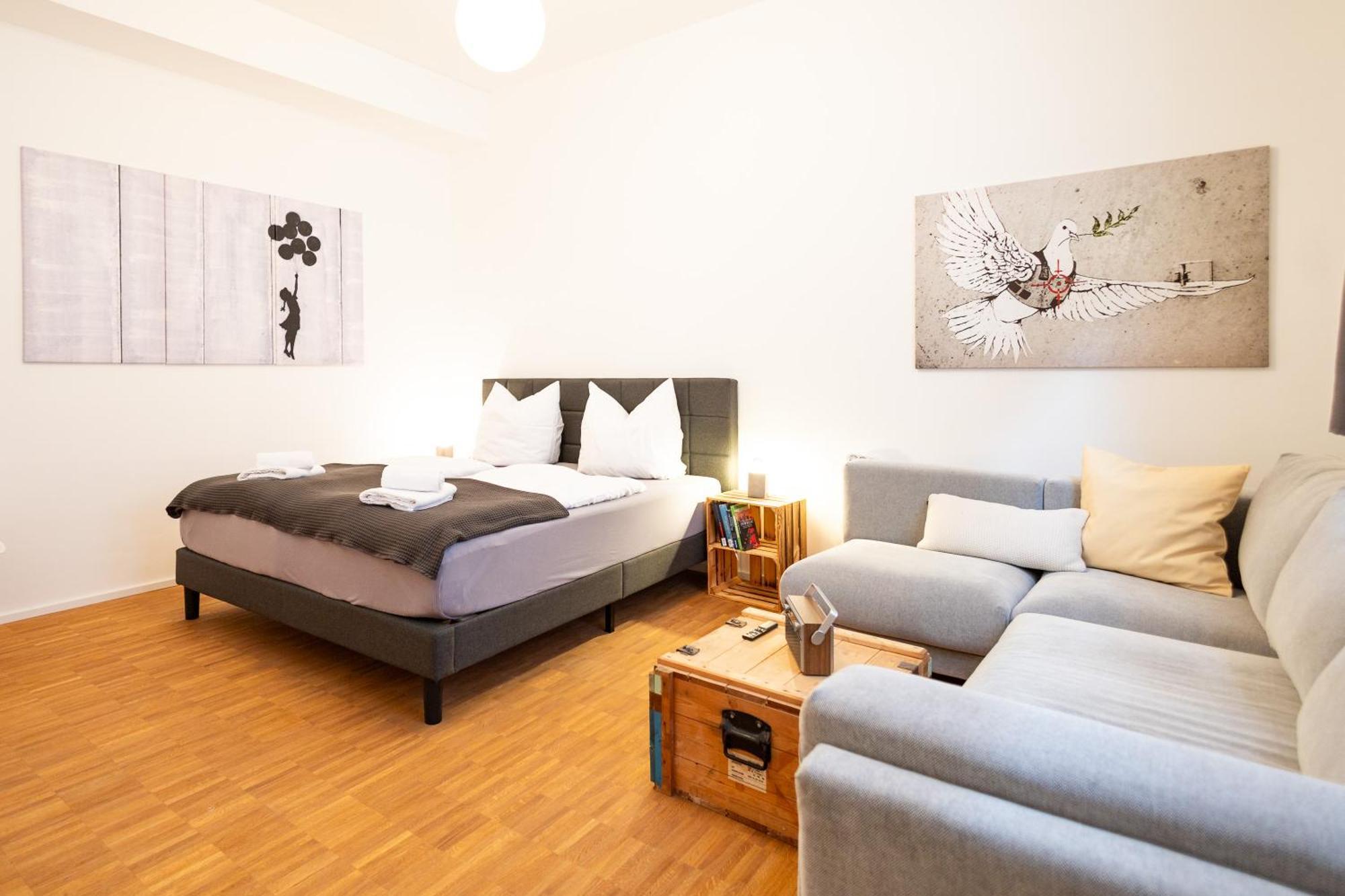 Ko-Living - Beatles Und Banksy Suites & Studios Am Eselsbrunnen - Altstadt - Kueche Halle  Exterior foto
