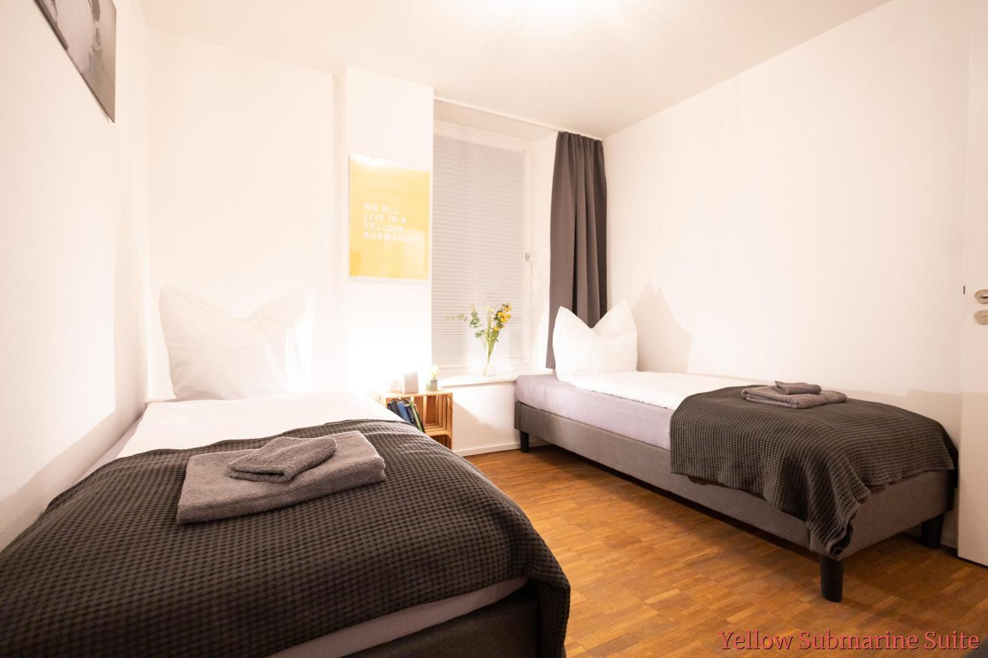 Ko-Living - Beatles Und Banksy Suites & Studios Am Eselsbrunnen - Altstadt - Kueche Halle  Exterior foto
